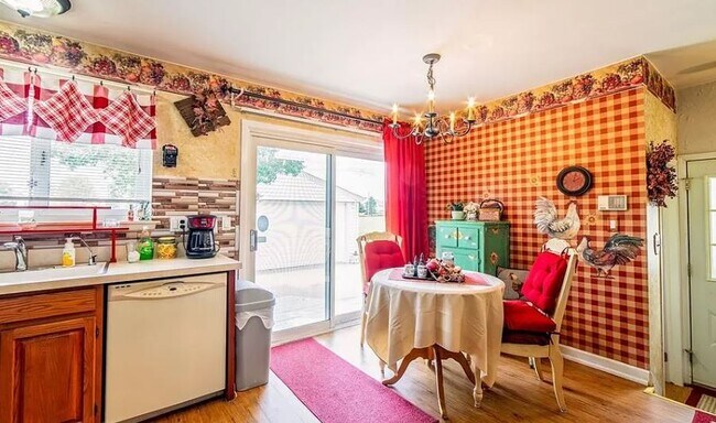 Building Photo - 9768 Jackson St