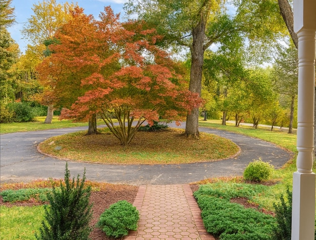 Building Photo - 27 Van Kirk Rd