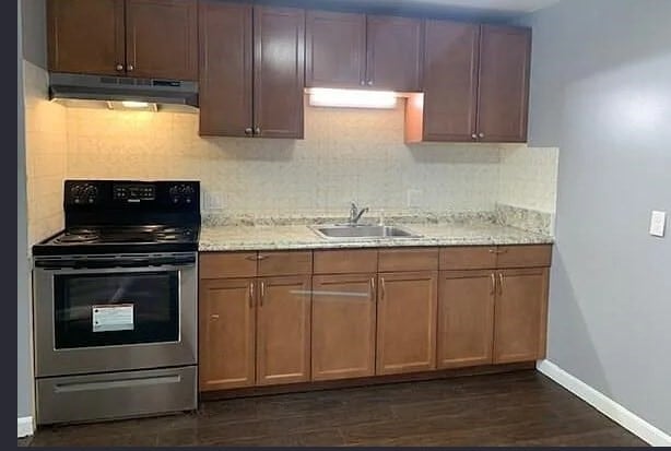 Building Photo - 61 Fairmount St