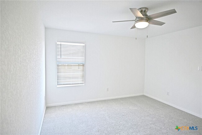 Building Photo - 1811 Lorena Wood