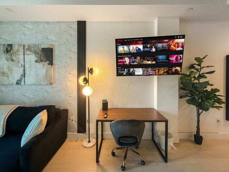 Primary Photo - 1247 N 2nd St