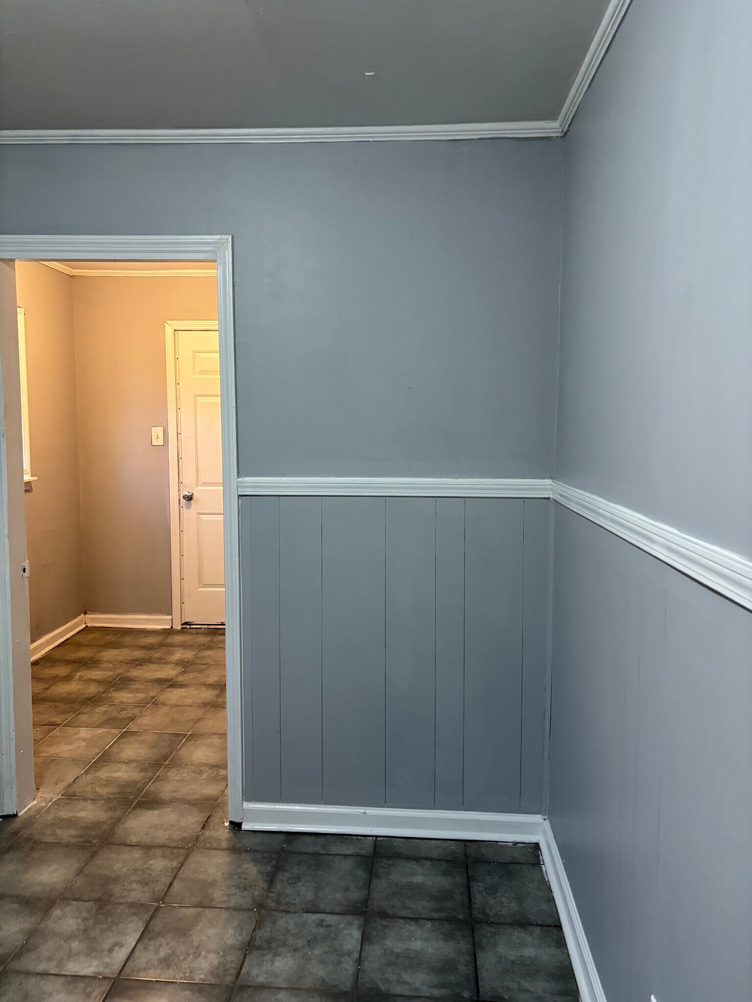 Building Photo - 703 Cecelia Ave