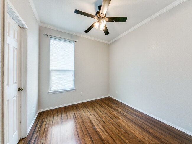 Building Photo - San Antonio, TX - House - $1,595.00 Availa...