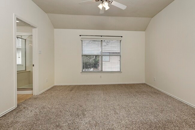 Building Photo - 51 Wickerdale Pl