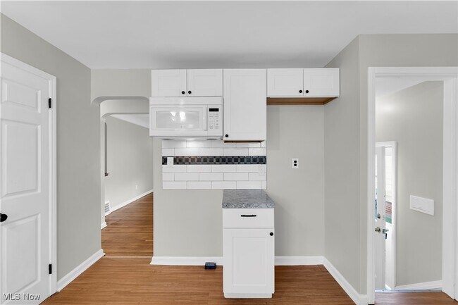 Building Photo - 4762 E 88th St