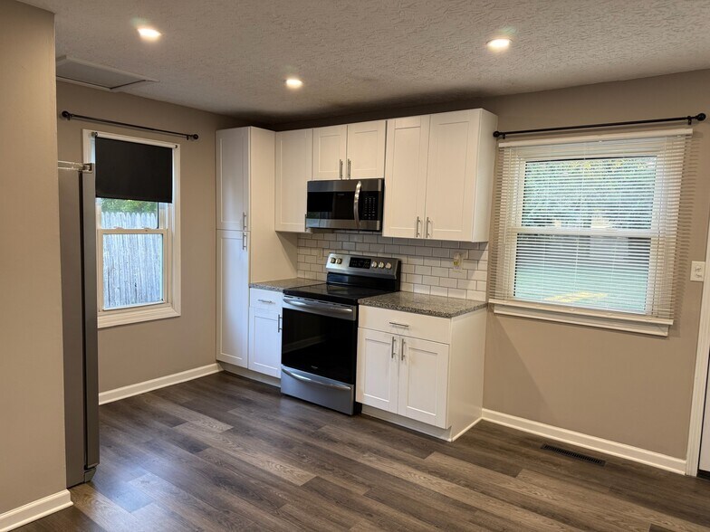 Kitchen - 3551 Paxton Drive