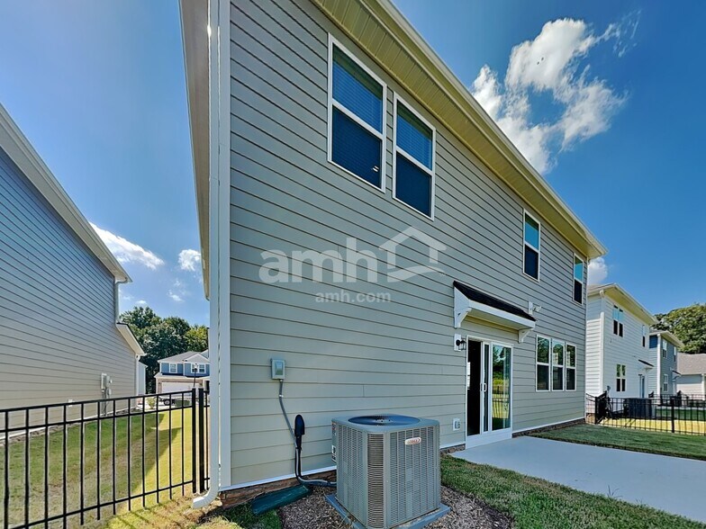 Building Photo - 3506 Jefferson Cor Ln