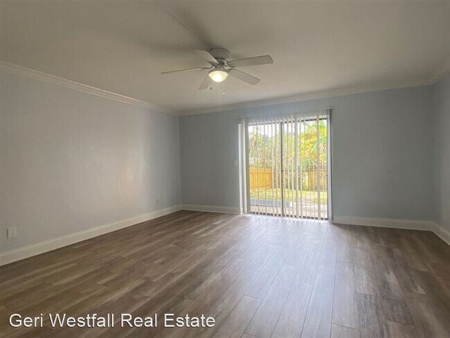 Building Photo - 65 Seton Trail