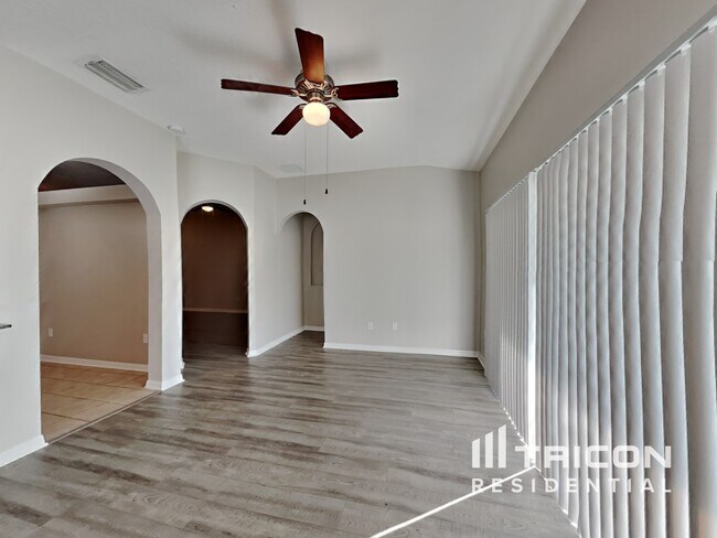 Building Photo - 13017 Brant Tree Dr