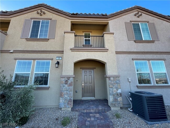 Primary Photo - 508 Ylang Pl