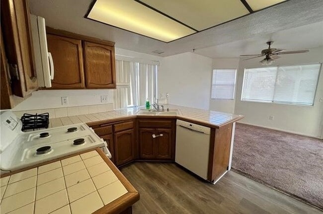 Building Photo - 14629 Mountain High Dr