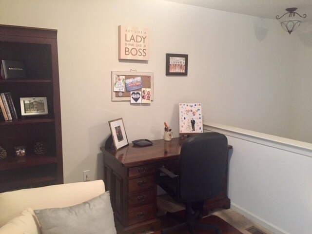 3rd floor landing - 602 Petersburg Rd