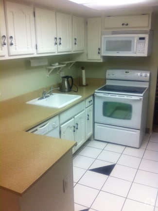 Building Photo - 21727 Hidden Rivers Dr N