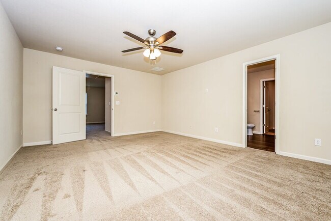 Building Photo - 532 Moline Way