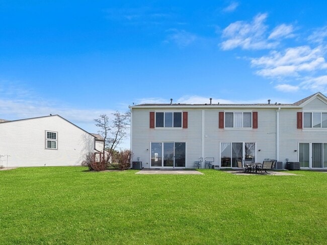 Building Photo - 2589 Arcadia Cir