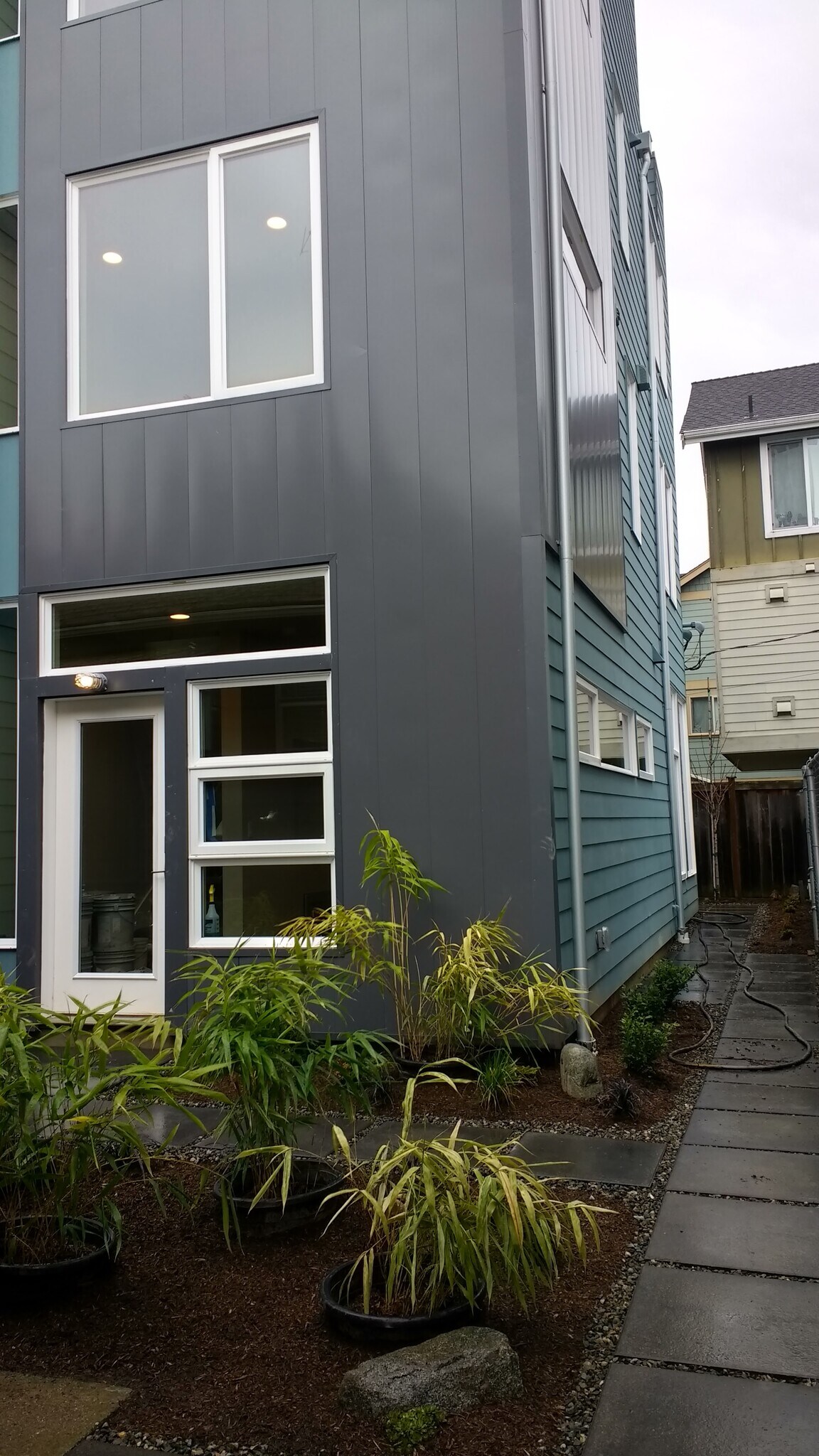 landscaped yard with fenced in patio area - 3506 South Edmunds Street