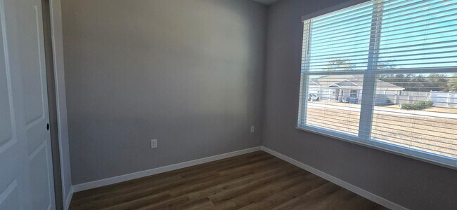 Building Photo - 9975 SW 39th Terrace