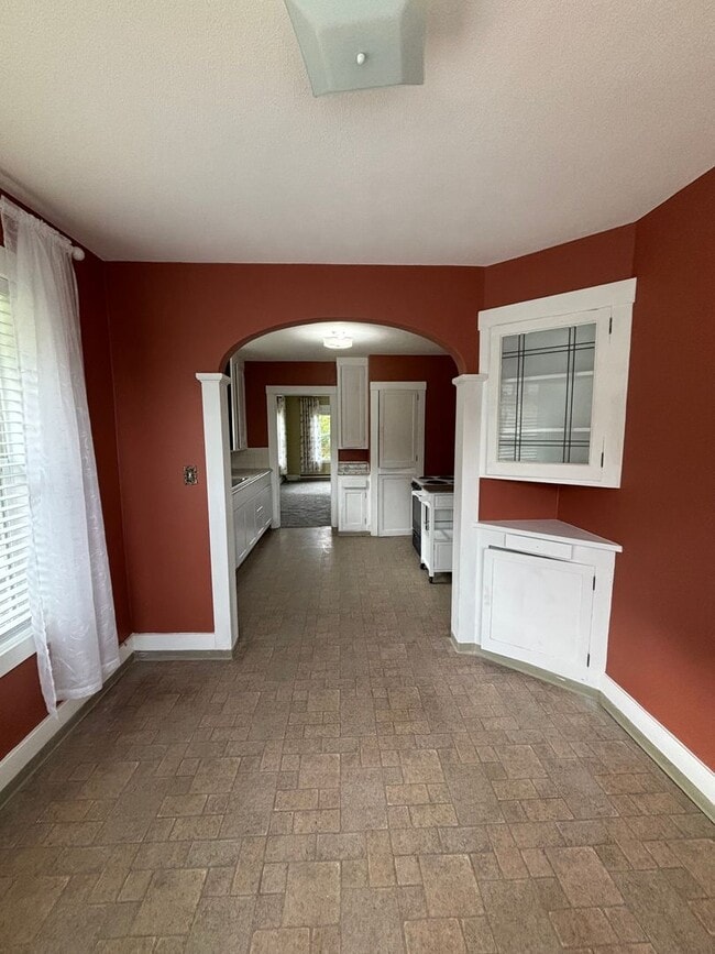 Building Photo - Beautiful views of Mt. Hood!