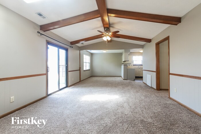 Building Photo - 8240 Parsley Ln