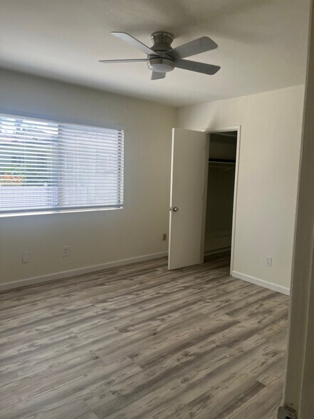 Building Photo - 4011 Florida St