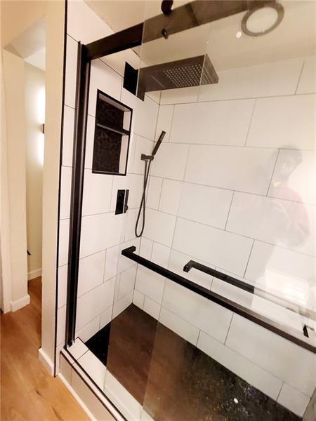 Building Photo - 3566 Beechwood Blvd
