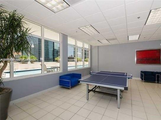 Building Photo - 1200 Brickell Bay Dr