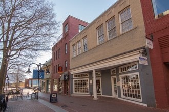 Building Photo - East End Apartments