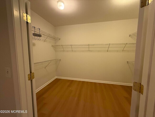 Building Photo - 33 Cooper Ave