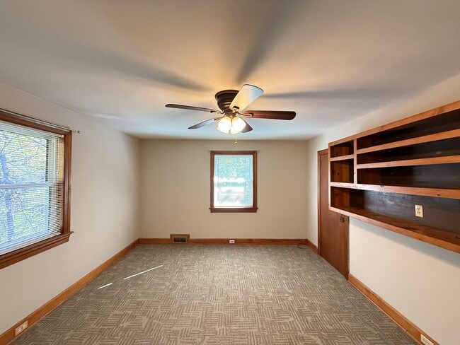 Building Photo - 3241 Harper Rd