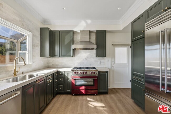 Building Photo - 1326 Londonderry View Dr