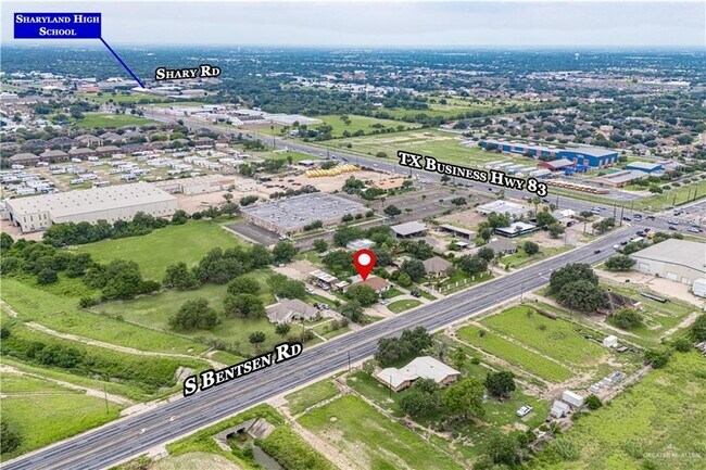 Building Photo - 200 S Bentsen Rd