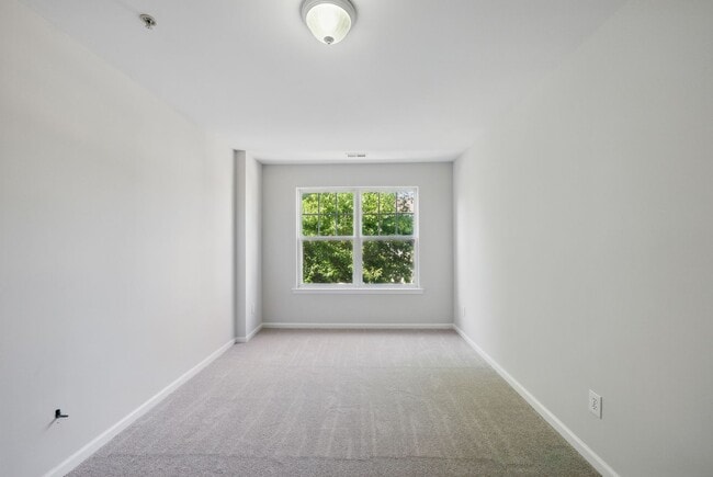 Building Photo - 8621 Neuse Club Ln