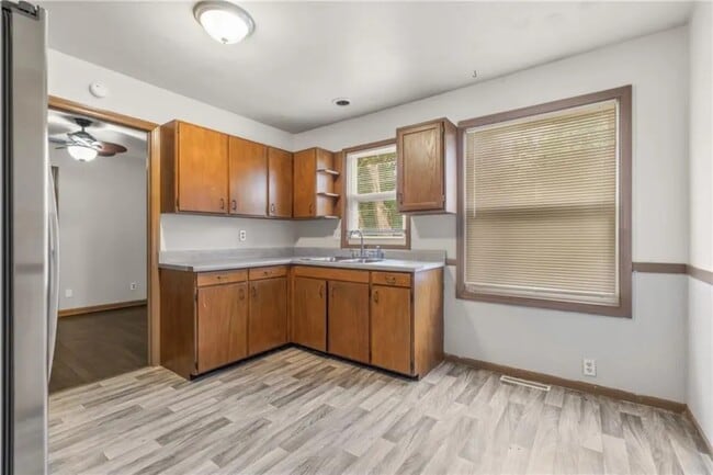 Building Photo - Farley Avenue