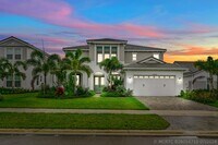 Building Photo - 15030 Wildwood Cir