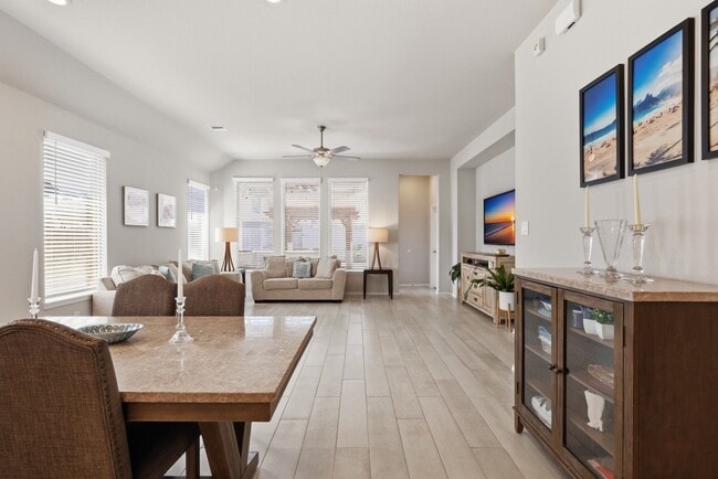 Building Photo - 32080 August Woods Wy