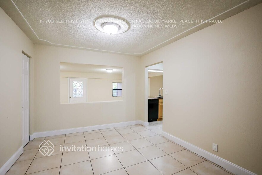 Building Photo - 11171 NW 36th St