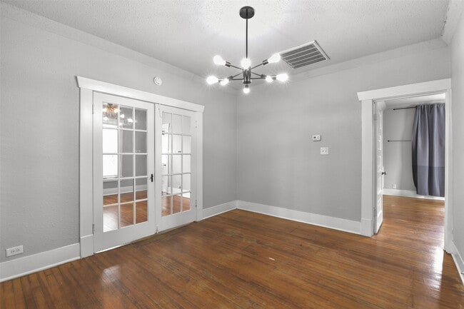 Building Photo - 3912 Bering St