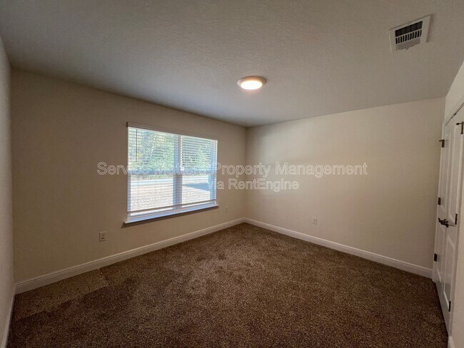 Building Photo - 4527 Plowman Ln