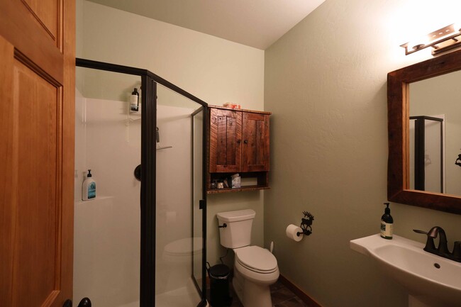 Building Photo - Big Sky 3 Bed 3 Bath Condo