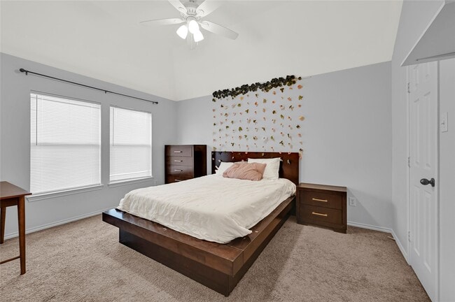 Building Photo - 25515 Buffalo Springs Ct