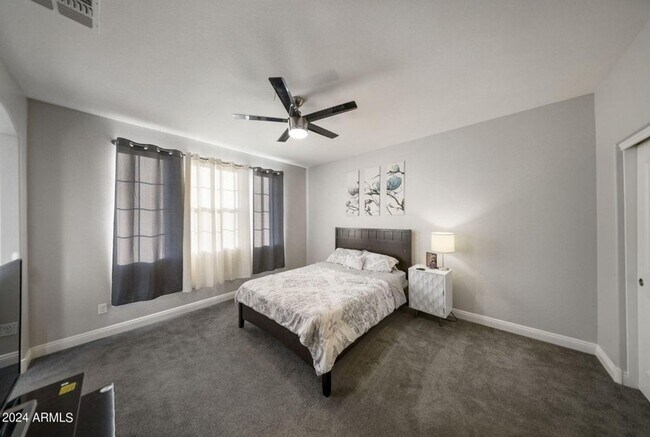 Building Photo - STUNNING 5 BEDROOM WITH LOFT & BONUS ROOM 3.5 BATH IN EASTMARK MESA COMMUNITY 2,655 SQ FT