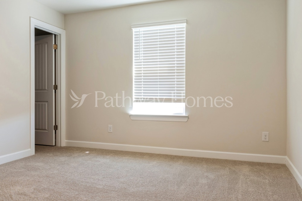 Building Photo - 2327 Alberto Dr