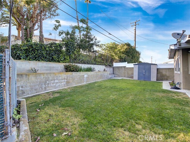 Building Photo - 28733 Enrose Ave