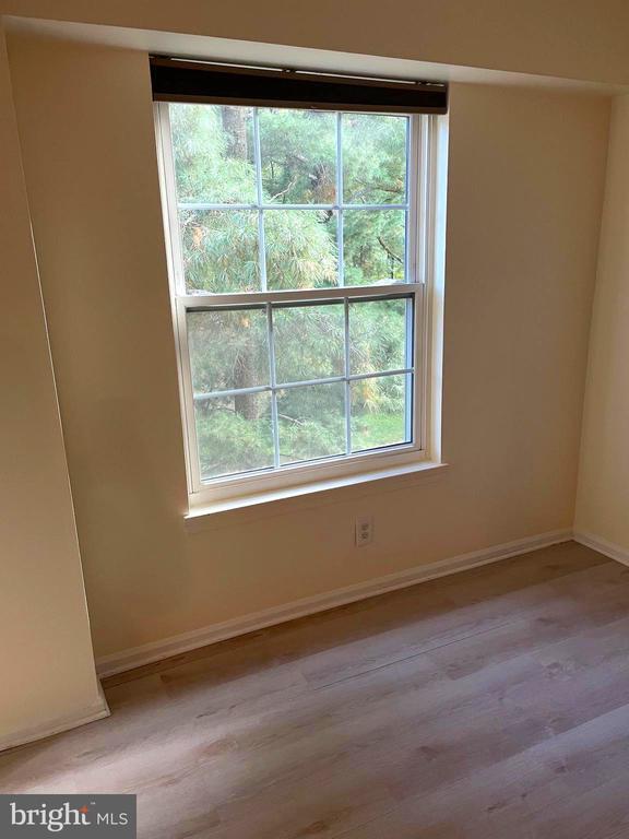 Building Photo - 7651 Tremayne Pl