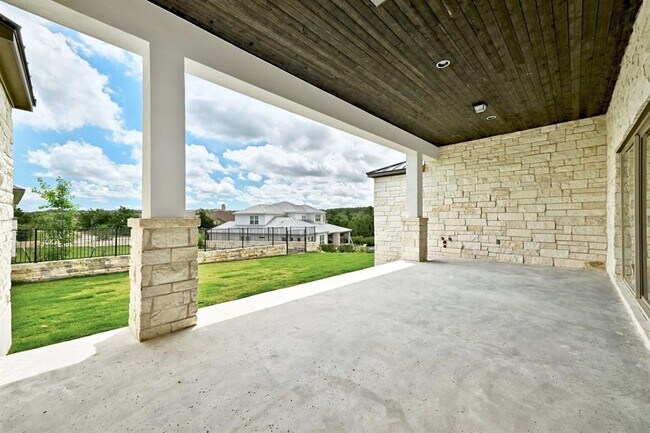 Building Photo - 4809 Serene Hills Dr