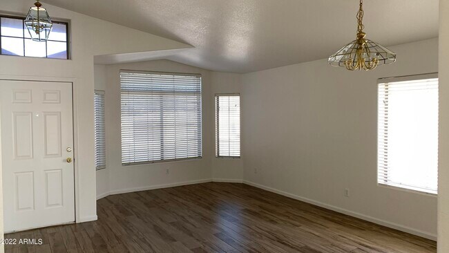 Building Photo - 18207 N 5th Ave
