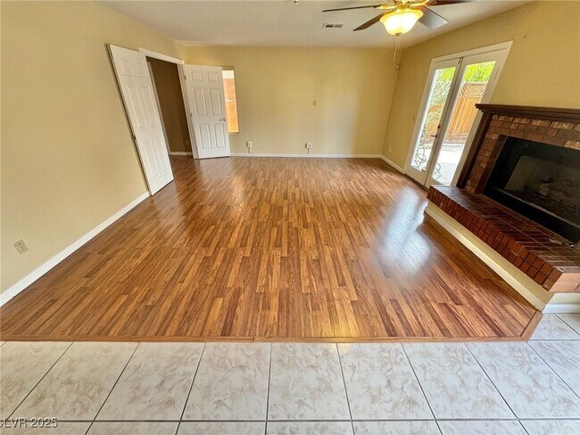 Building Photo - 8240 Tivoli Cove Dr