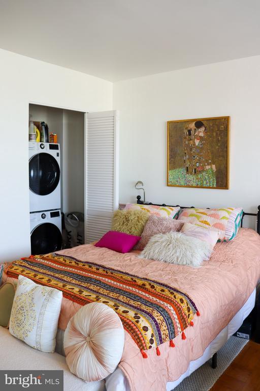 Building Photo - 2601 Pennsylvania Ave