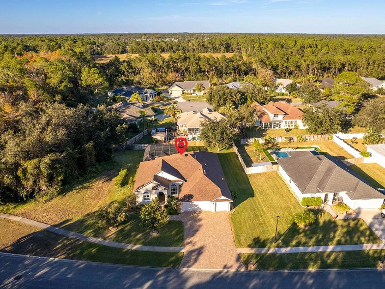 Building Photo - 184 Cacique Dr