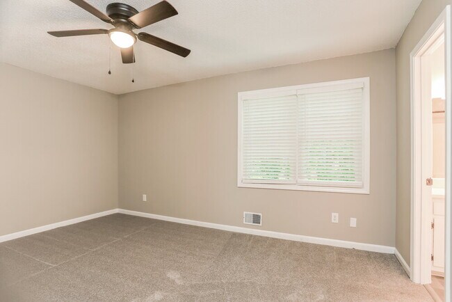 Building Photo - 7030 Steel Wood Dr NW